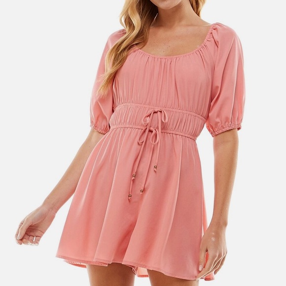 Coral Romper - Picture 4 of 4